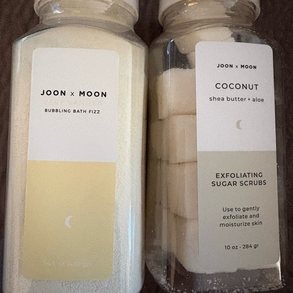 joon x moon Other - Joon x Moon Coconut Bath Fizz and Sugar Scrub Set